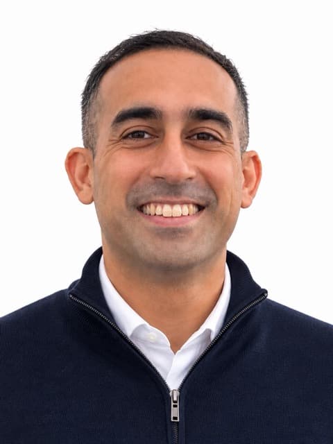 Imran, Sales consultant